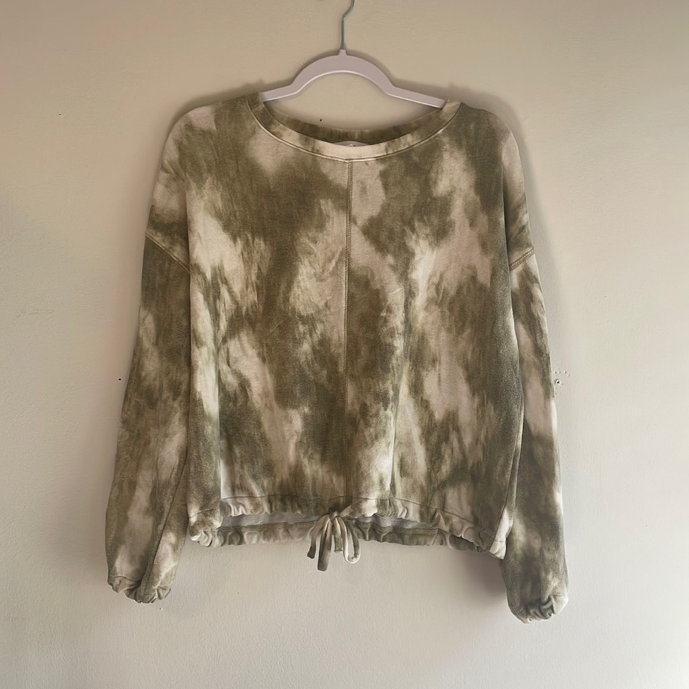 Gillie Women’s S Long Sleeve Green and Cream Top